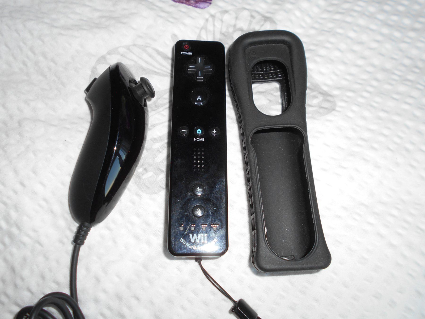 Manettes: Nintendo Wii U Remote Controller – D'occasion à Niederuzwil par kleine_hexe