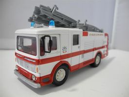 Corgi 21901 St. Helens Fire Brig, Nr.x38