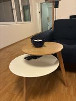 Design-Couchtisch mit zwei Ebenen – Holz/Weiß