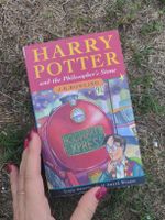 Harry Potter and the Philosopher's Stone Book J.K. Rowling
