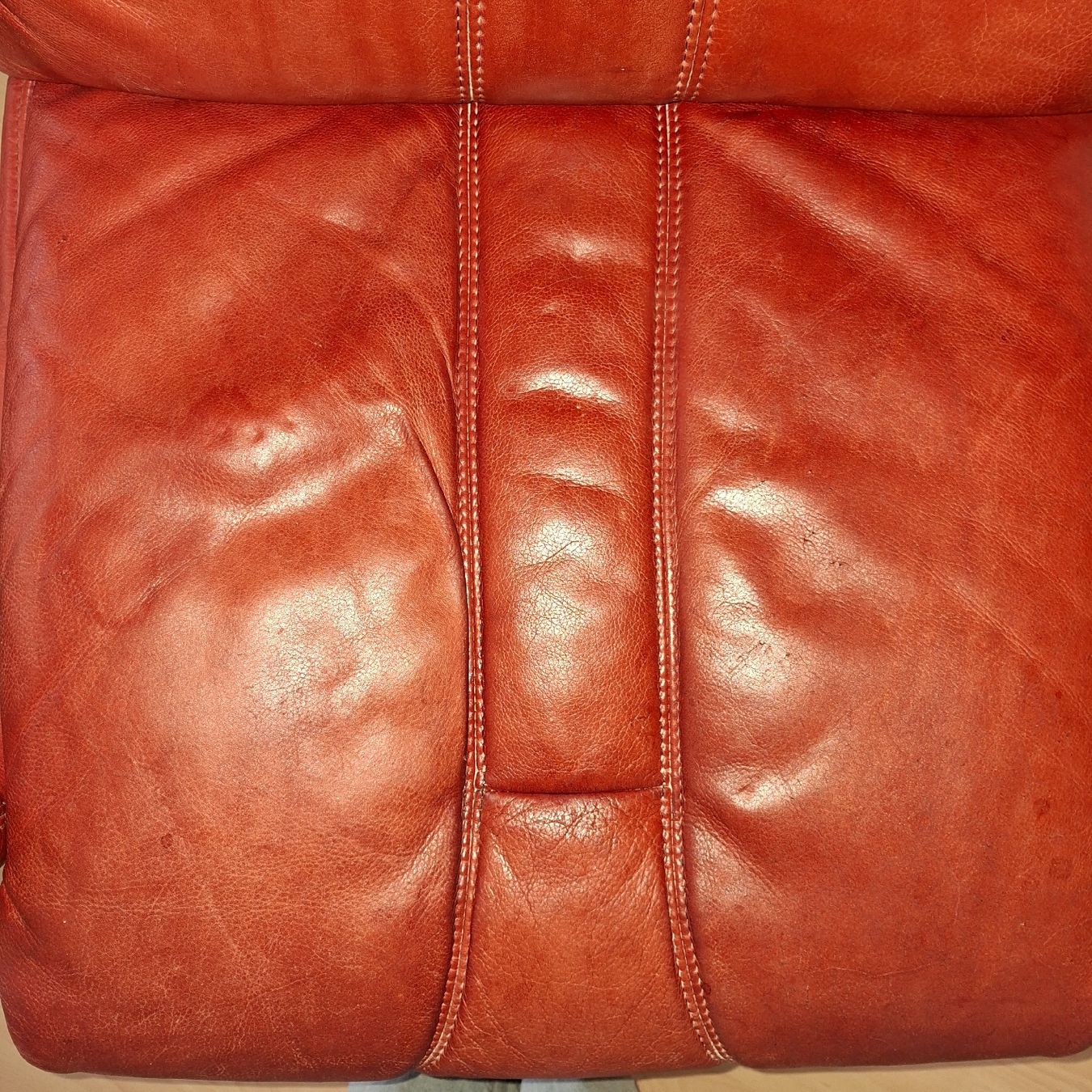 Poltrone: gemütlicher Leder Sessel – Usato da Trimbach venduto da ja.ka 2