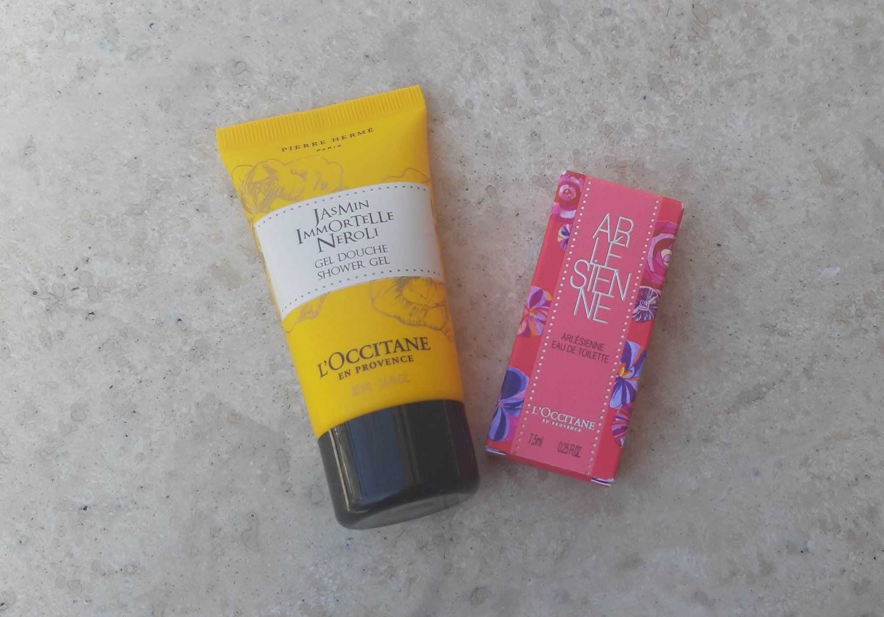 L'Occitane Profumi & Eau de Toilette: L'Occitane Reisegrösse – Nuovo e nell'imballaggio originale da Zürich venduto da Venecia25