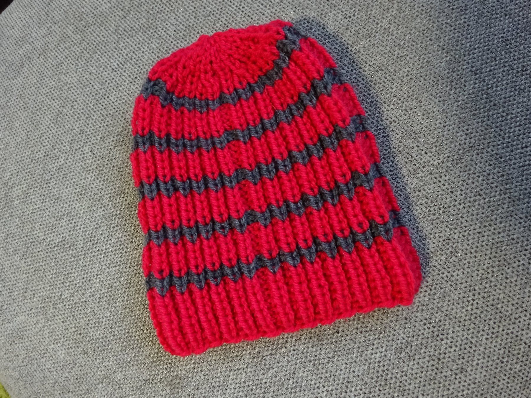 Altro abbigliamento per bambina: Hübsche Girl-Strickmütze/Verena – Nuovo (secondo la descrizione) da Rothrist venduto da Mistery1