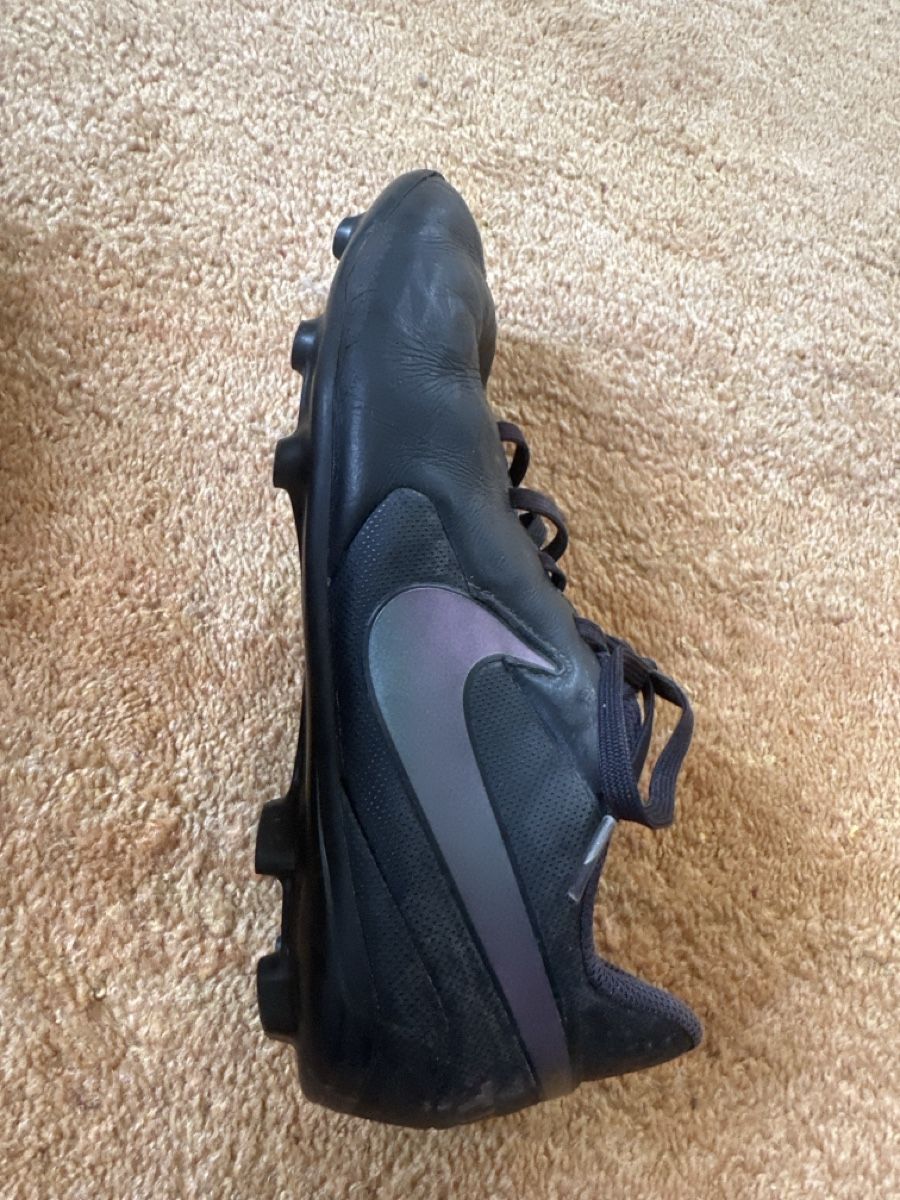 Nike Herrenschuhe: Fussballschuhe Nike Grösse 37,5 – Gebraucht aus Lützelflüh-Goldb von ama_l2lp 4
