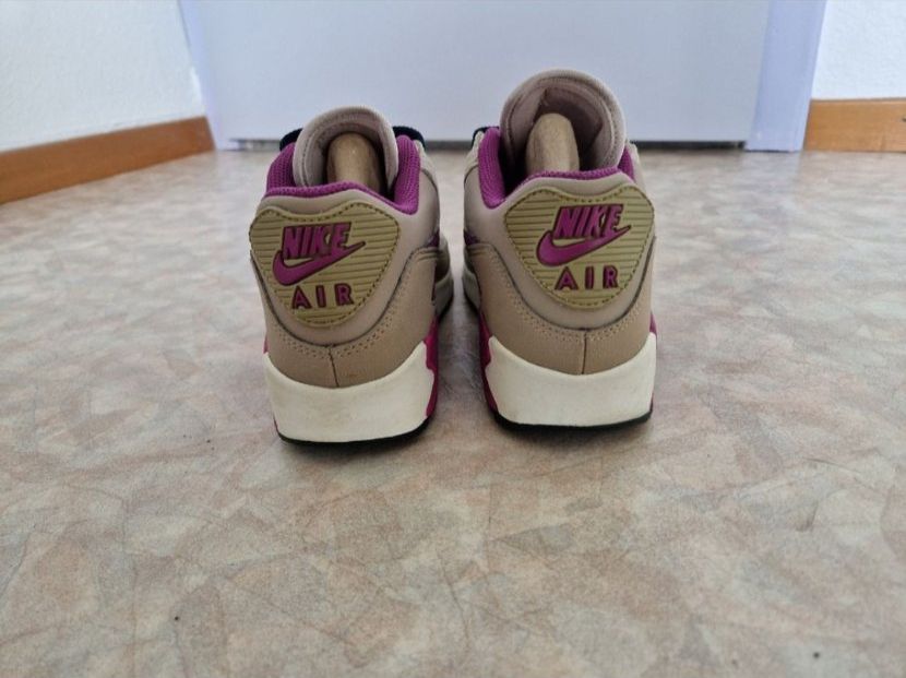 Nike Scarpe da donna: Nike Air Max 90 Gr.38 teils Leder – Usato da Pfeffikon LU venduto da cleoopatraa 2
