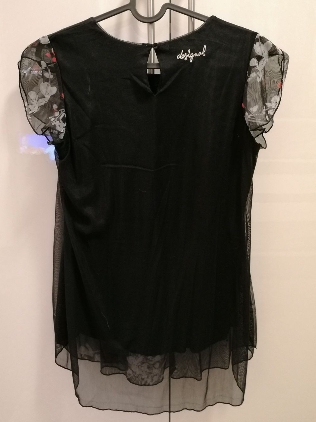 Desigual Camicette: Camicetta DESIGUAL – Usato da Giubiasco venduto da bar_r9hz 1
