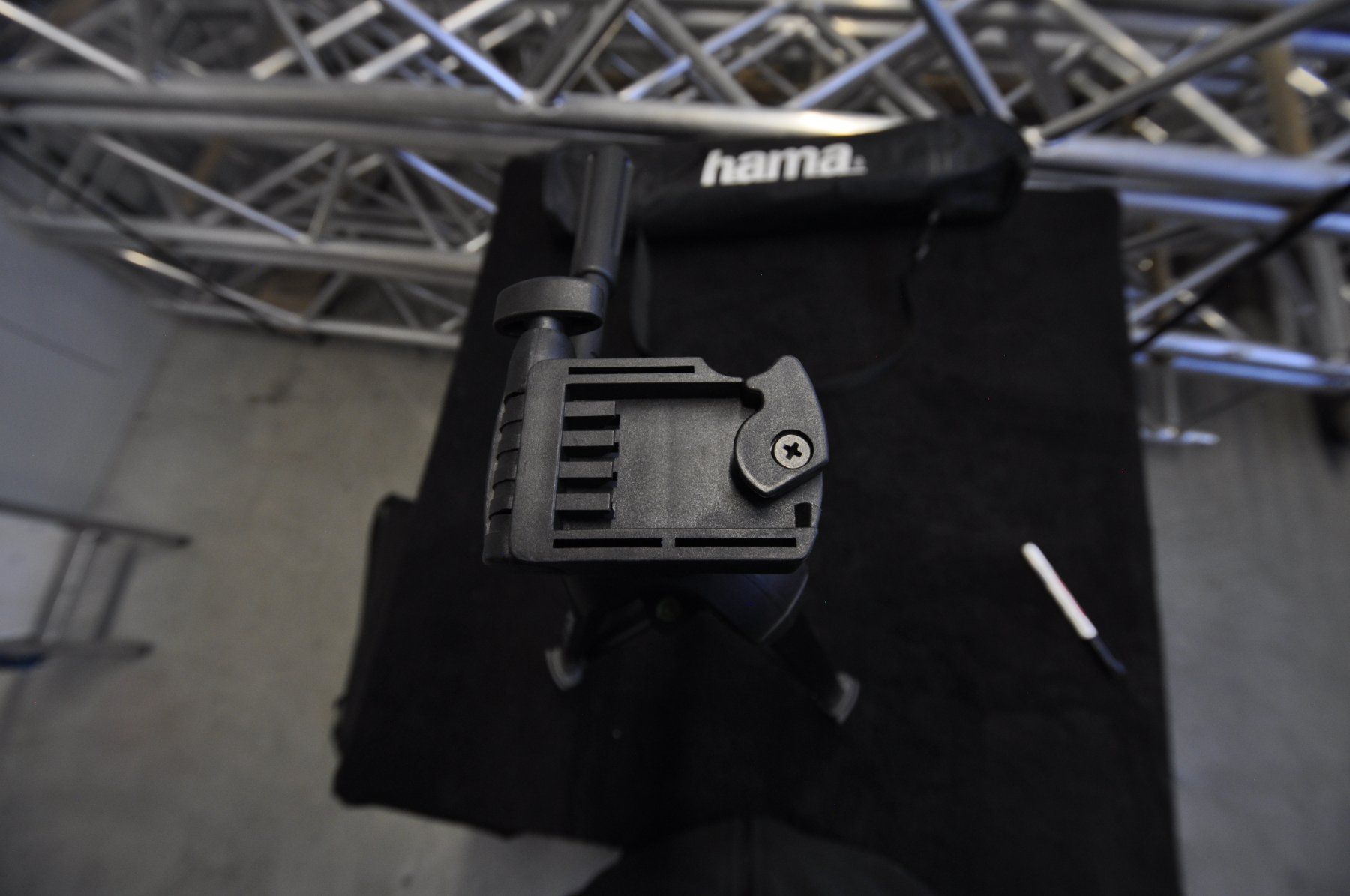 Hama Treppiedi & Teste: hama Kamerastativ Profil Duo II – Usato da Burgdorf venduto da WHITELIGHT3400 1
