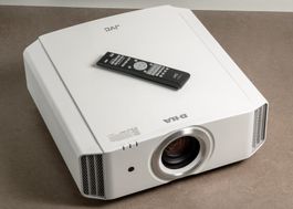 High-End Beamer JVC DLA-RS45E (D-ILA, Full HD, 3D)