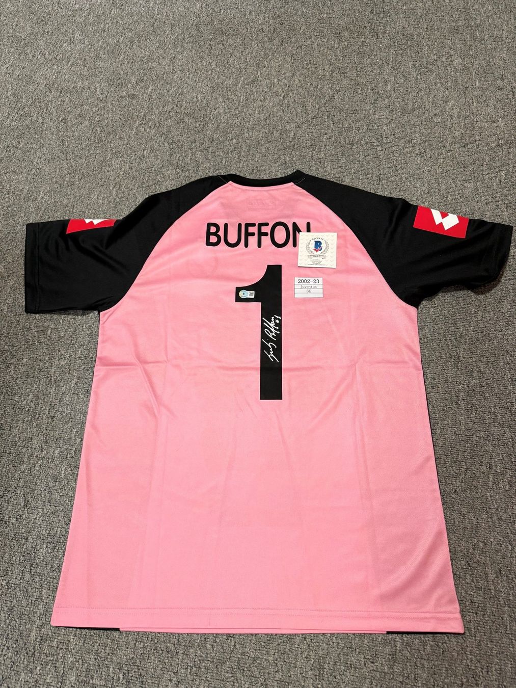 Maillots de corps & Pantalons: Gianluigi Buffon Shirt - Signed - Authenticated by Beckett – D'occasion à Chiggiogna par TheLegend88 1
