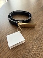 Schicker, neuer Damen Gürtel in Schwarz mit Gold-Schnalle
