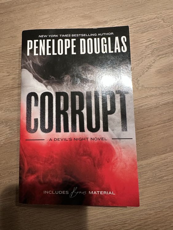 Penelope Douglas - Corrupt: A Devil's Night Novel, Top! (Gebraucht) in ...