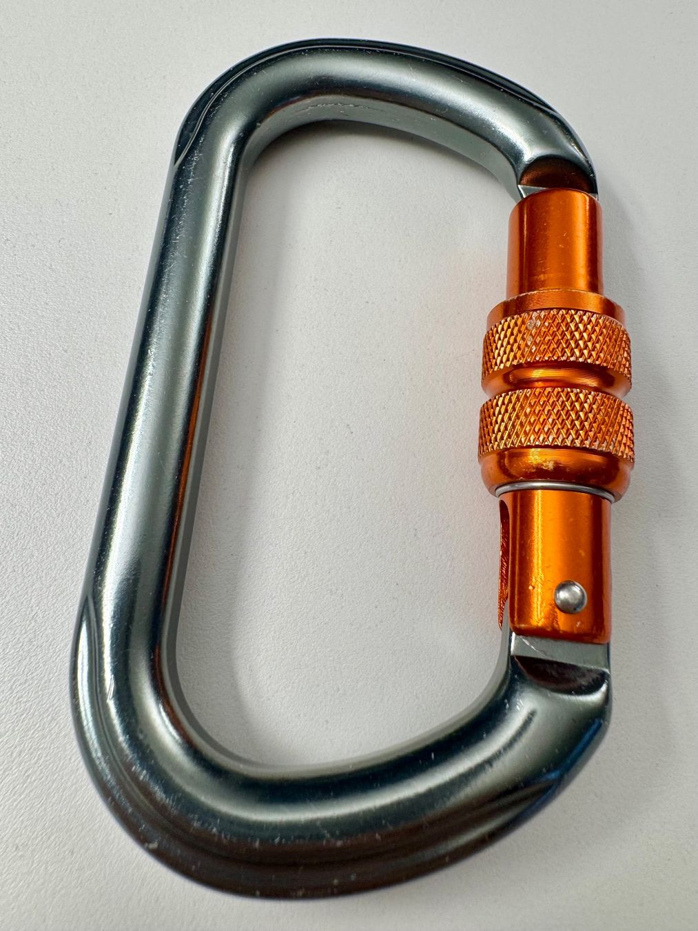 Attrezzatura da arrampicata: Alu SCREW-LOCK Karabiner anthrazit-orange – Nuovo (secondo la descrizione) da Rothenthurm venduto da WalterliTell 1