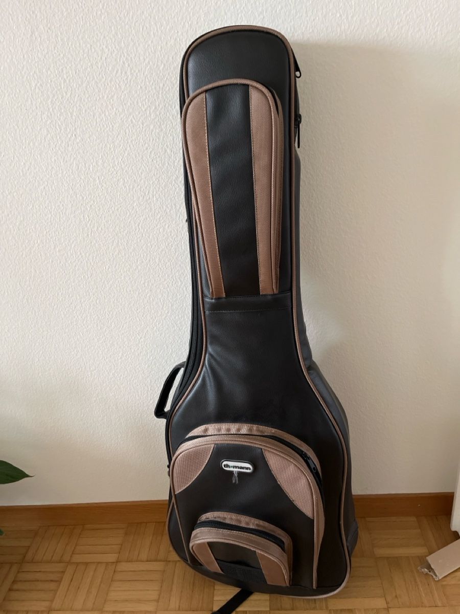 Fender Instruments de musique: Fender Stratocaster E-Gitarre mit Tasche gutem Zustand – D'occasion à Winterthur par madima 4