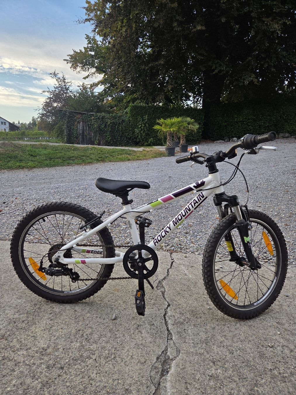 Rocky Mountain Bicycles Vélos: Rocky Mountain Edge 20 / Kein Woom oder Naloo – D'occasion à Stäfa par sta_vjb7 1