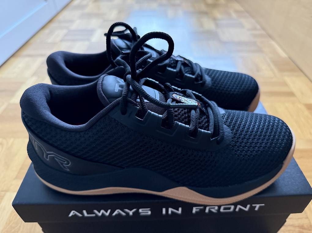 Scarpe da donna: Tyr CXT-2 Trainer, Grösse 38.5 – Nuovo e nell'imballaggio originale da Münchenstein venduto da S.2025 1