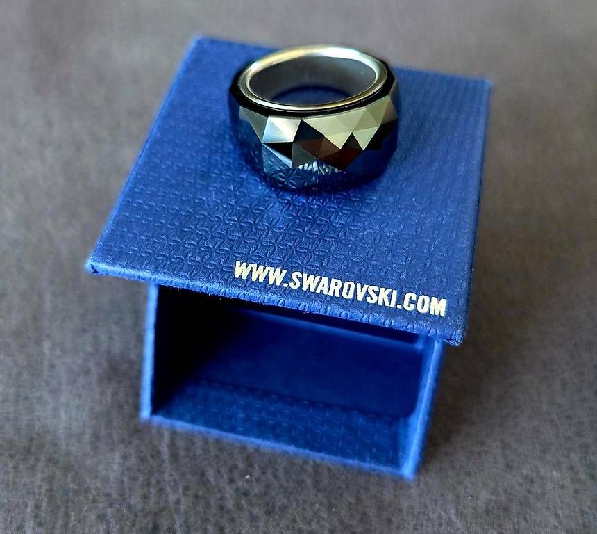 Anelli: Swarovski anello Nirvana  – Usato da Pazzallo venduto da spl_z8qh 2