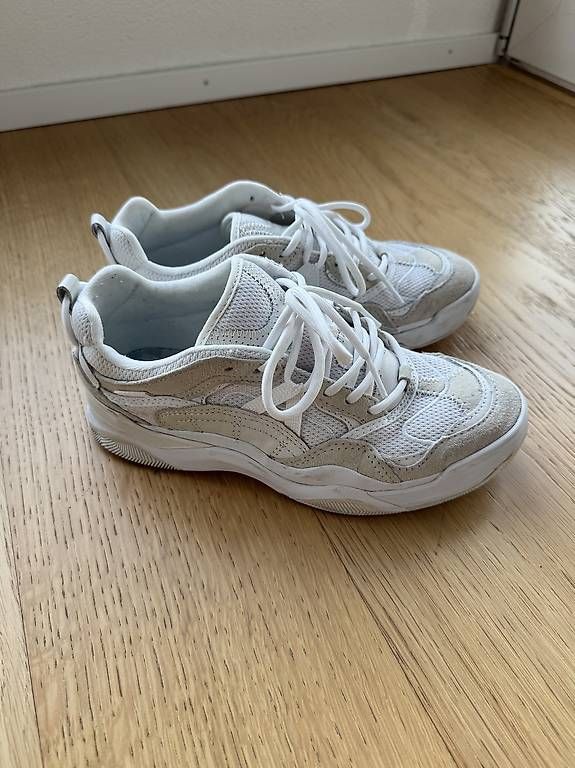 Vans Scarpe da uomo: Vans Varix WC sneakers  37 – Usato da Zürich venduto da sel_w5sd 2