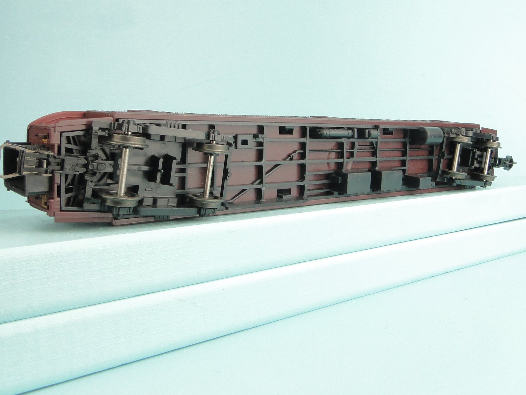 Jouef Modelleisenbahnen: Jouef SNCF POSTES – Gebraucht aus Bülach von cann11 1