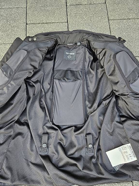 Pantaloni: Harley Davidson Herren Regenkombi – Usato da Brunnen venduto da Inkaddicted87 2