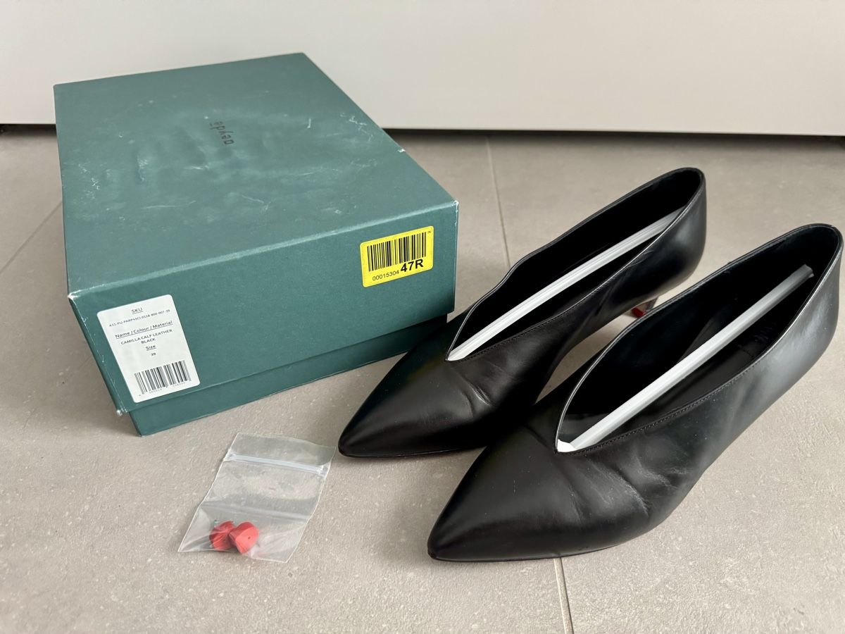 Aeyde Damenschuhe: Aeyde Pumps Camilla, Schwarz, Gr. 39 – Gebraucht aus Zürich von _luise_ 1