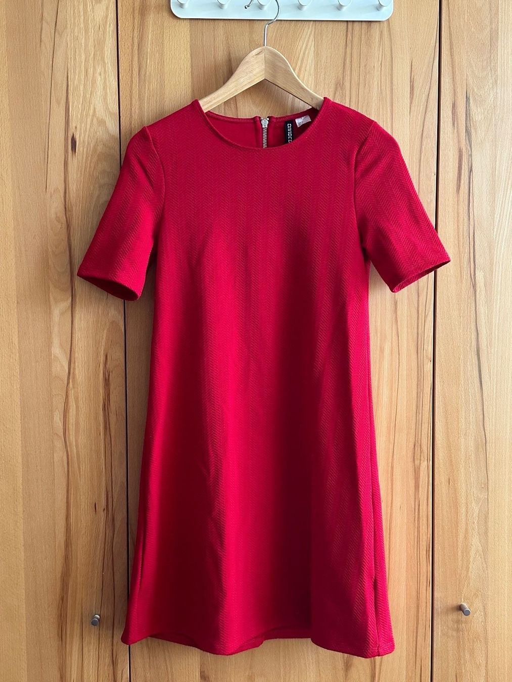 H&M Vestiti: Rotes Kurzarm Sommerkleid – Nuovo (secondo la descrizione) da Schlieren venduto da car_2bwb