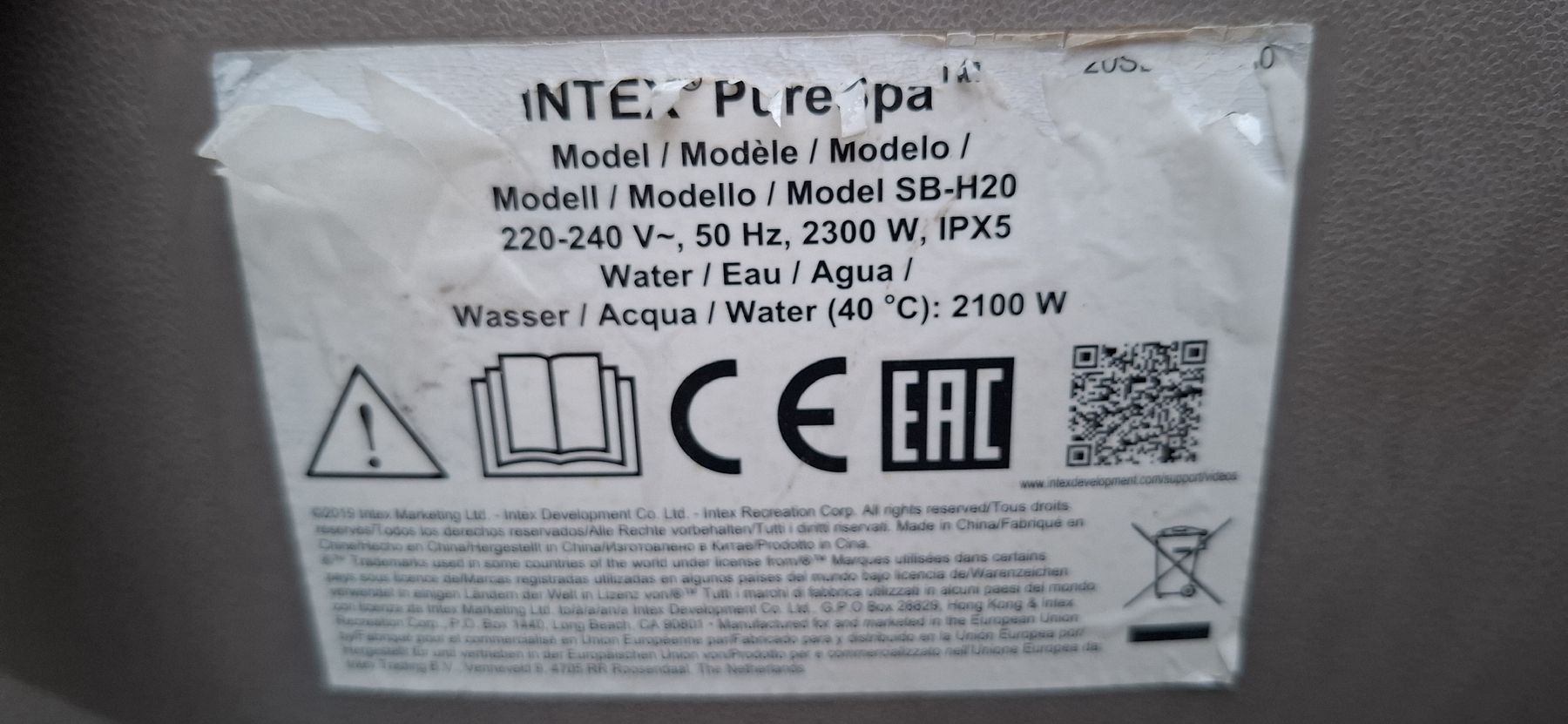Bains à remous: INTEX Pure Spa, aufblasbarer Whirlpool – Défectueux à Emmen par Tigerlady 6