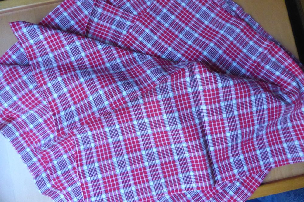 Rustikale BW Leinen kariert rot/blau/weiss 45 x 94 cm