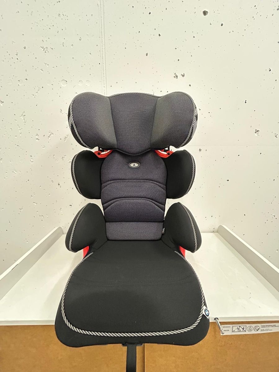 BMW Auto-Kindersitze: BMW Junior Seat – Gebraucht aus Lengnau AG von topolina007 3