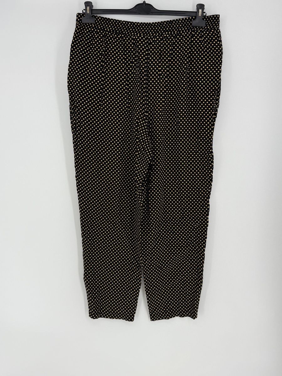 Pantalons: Luftige Viskose Hose mit Punkten Gr. 48 – D'occasion à Auenstein par moin. 1
