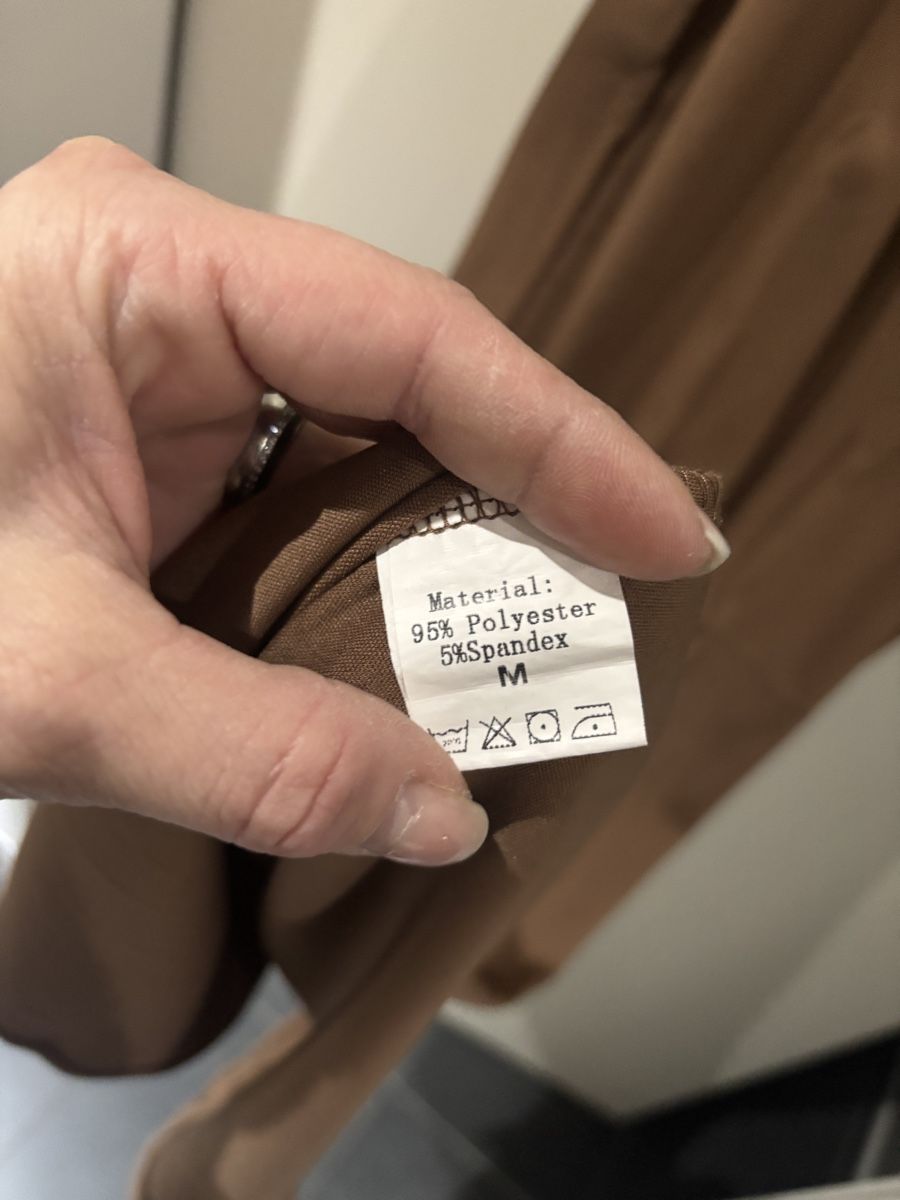 Vestiti: Braunes Abendkleid Gr. M – Usato da Wangen an der Aare venduto da Semadeni13 2