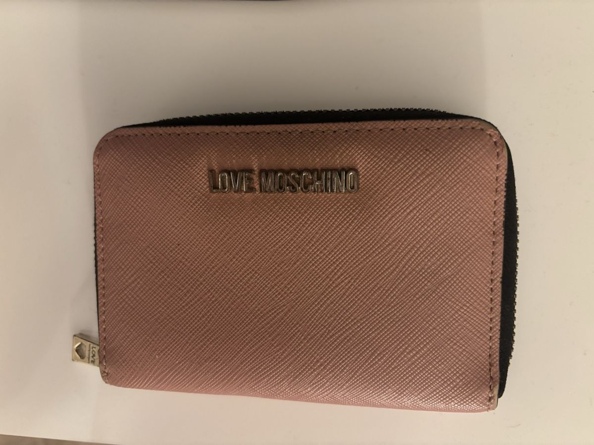 Moschino Portamonete: Love Moschino Portemonnaie – Usato da Winterthur venduto da beijaflor777