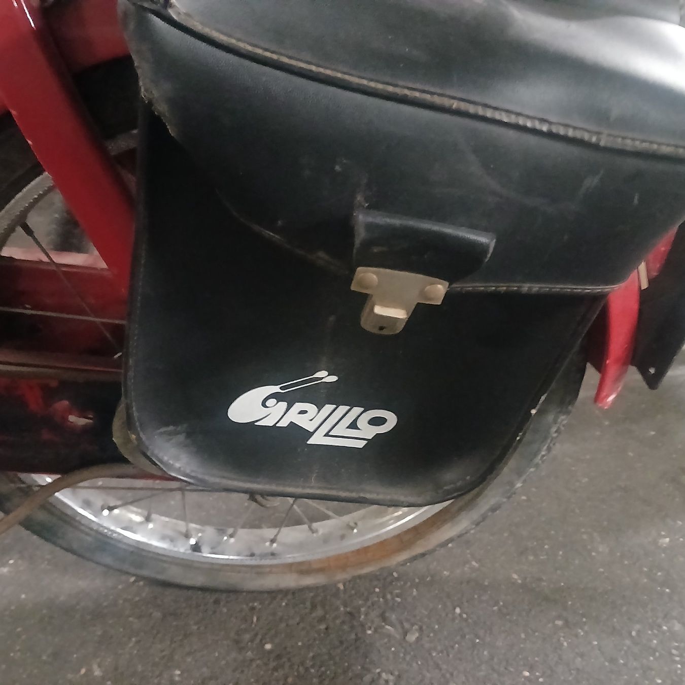 Piaggio Mofas: Mofa sehr seltene Piaggio Grillo Seitentasche – Gebraucht aus Balsthal von redcarpet 6