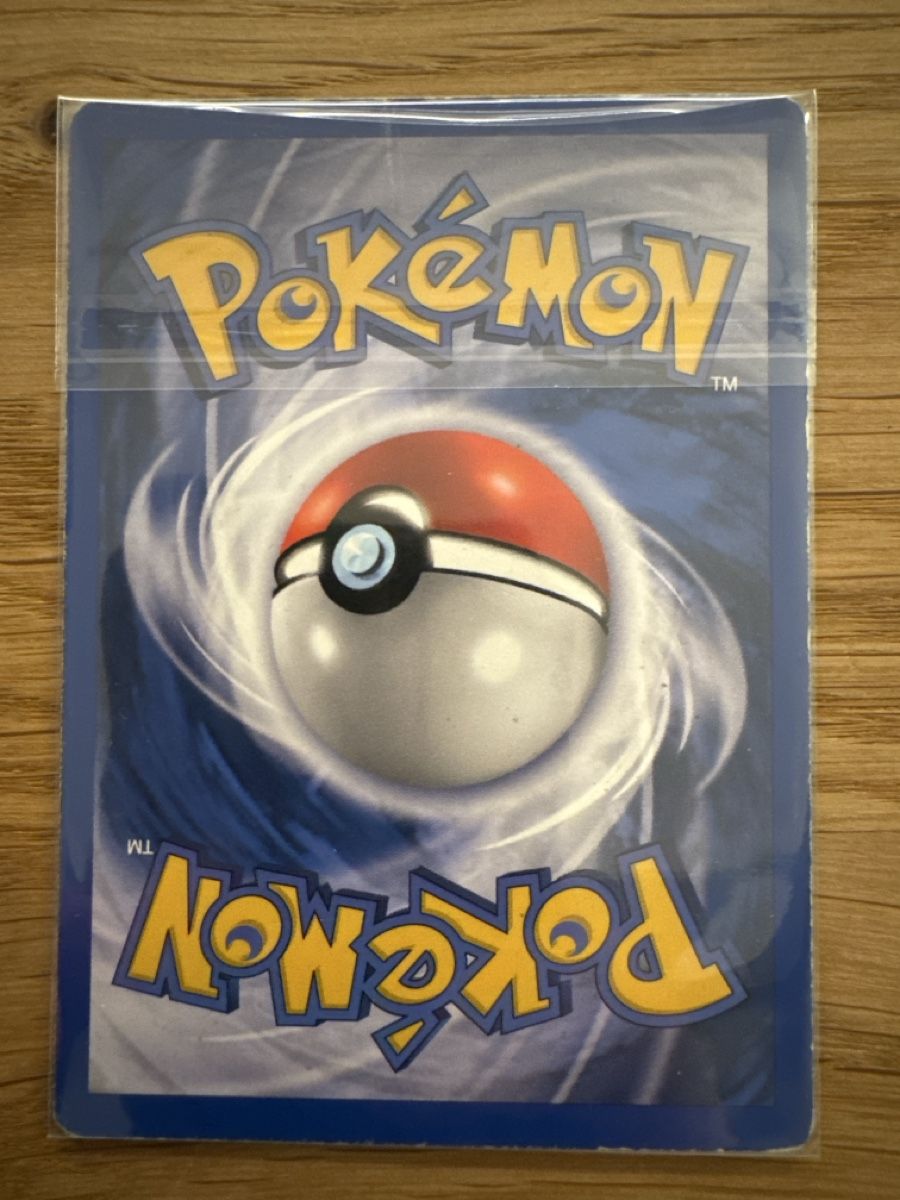 Pokémon Carte collezionabili: Glurak Base Set  – Usato da Ichertswil venduto da EldenLord 1