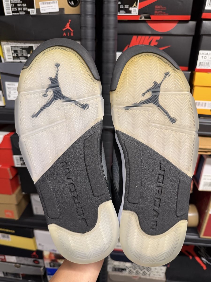 Jordan Scarpe da uomo: Jordan 5 Oreo (2013) – Usato da St-Légier-La Chiésaz venduto da Swoosh. 4