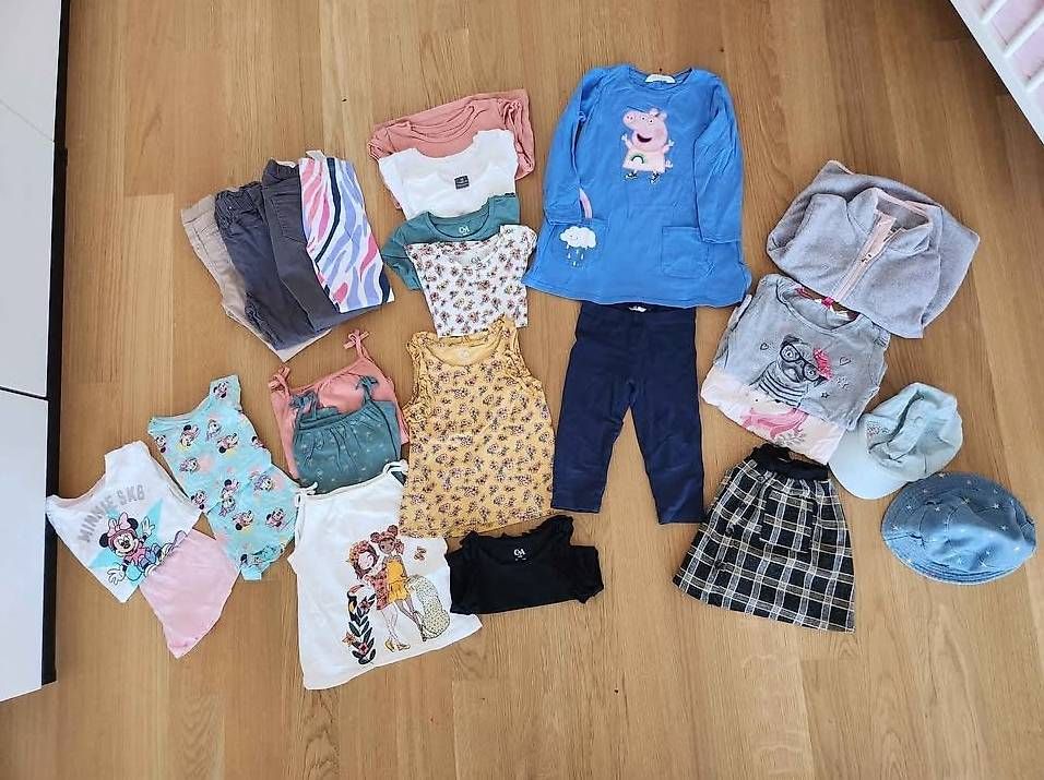 Lotti & Set di vestiti: Kleiderpaket Grösse 110 – Usato da Winterthur venduto da kyubi 4