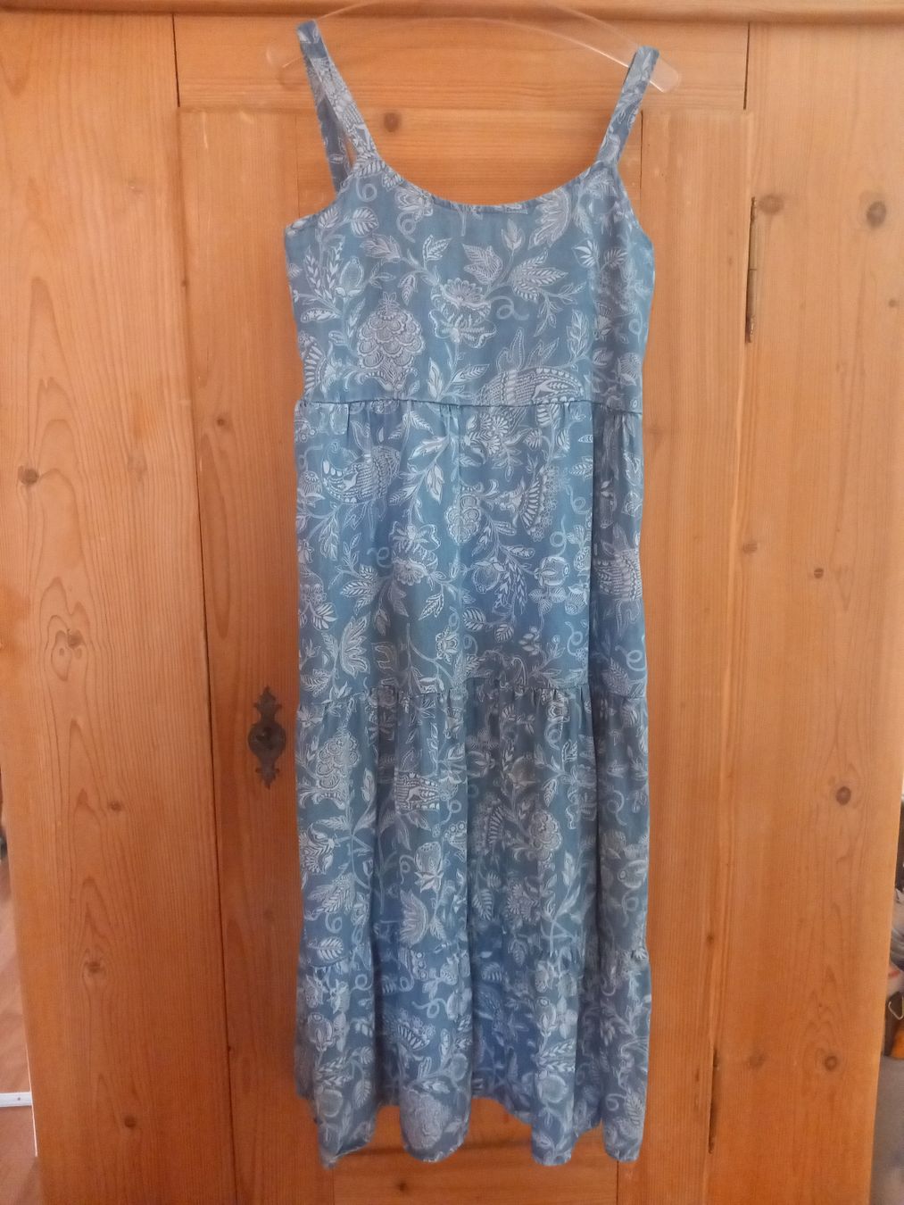 Kleider: Kleid hellblau weiss 38 – Gebraucht aus Näfels von gil_sindamel 4