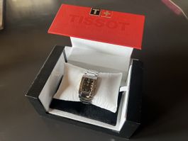 Tissot Damenuhr mit Box, defekt