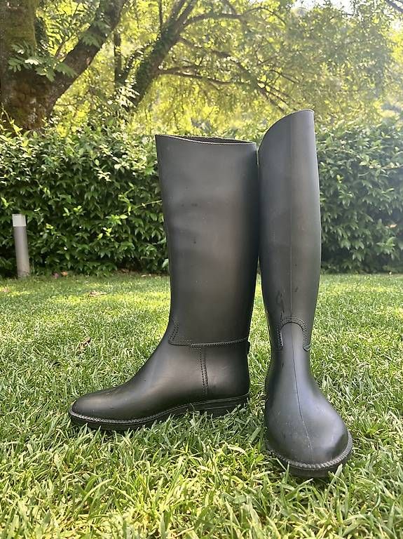 Hufschuhe: Stivali da equitazione per bambini  – Gebraucht aus Figino von phschaerer
