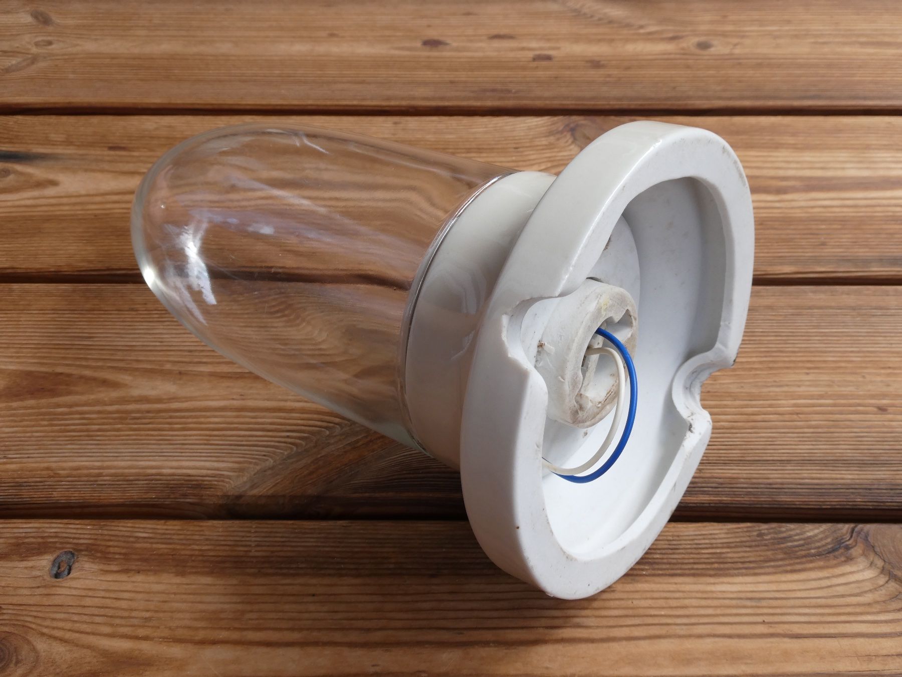 Lampade: antike Stalllampe Deckenlampe mit Einschraubglas – Usato da Lüchingen venduto da Eeizo 1