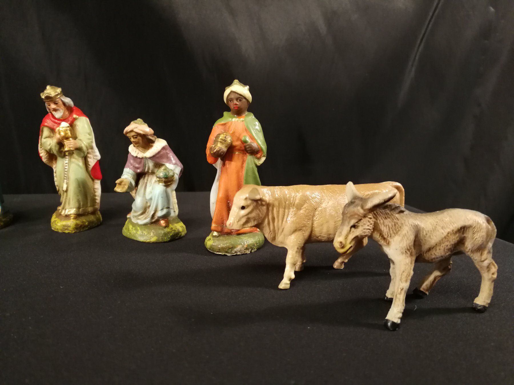 Toutes les décorations: Weihnachtskrippe mit 16 Marolinfiguren – D'occasion à Wagenhausen par Simbad 4