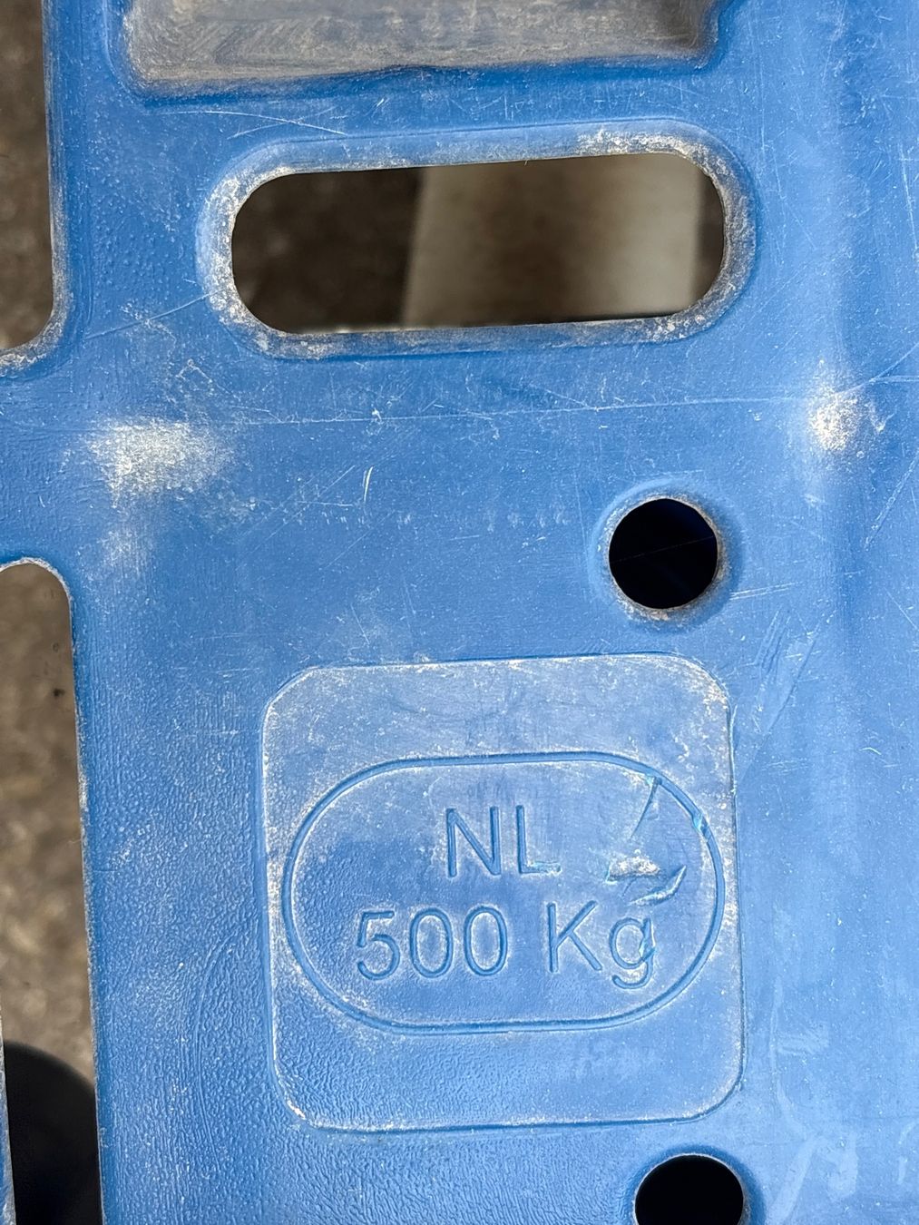 Carrelli di trasporto: Rollbehälter – Usato da Thun venduto da Gitarre-1 9