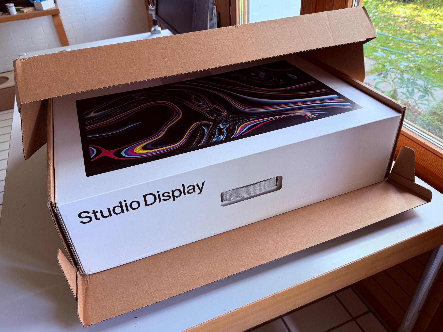 Apple Monitore: Apple Studio Display, BOX ONLY – Gebraucht aus Egg b. Zürich von TuttiAnibis