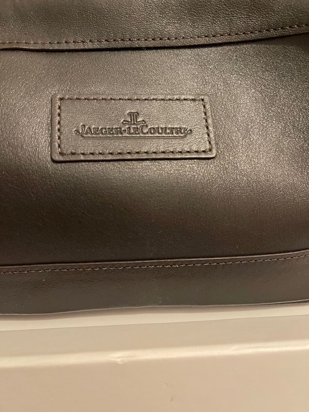 Tutti gli attrezzi: Jaeger LeCoultre Schuhputzset Neu – Nuovo e nell'imballaggio originale da Küsnacht ZH venduto da LuxuryBroker 3