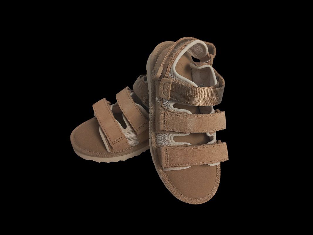 Ugg Schuhe für Jungen: UGG Sandalen – Neu (gemäss Beschreibung) aus Hünenberg von Restwert_Zug 5