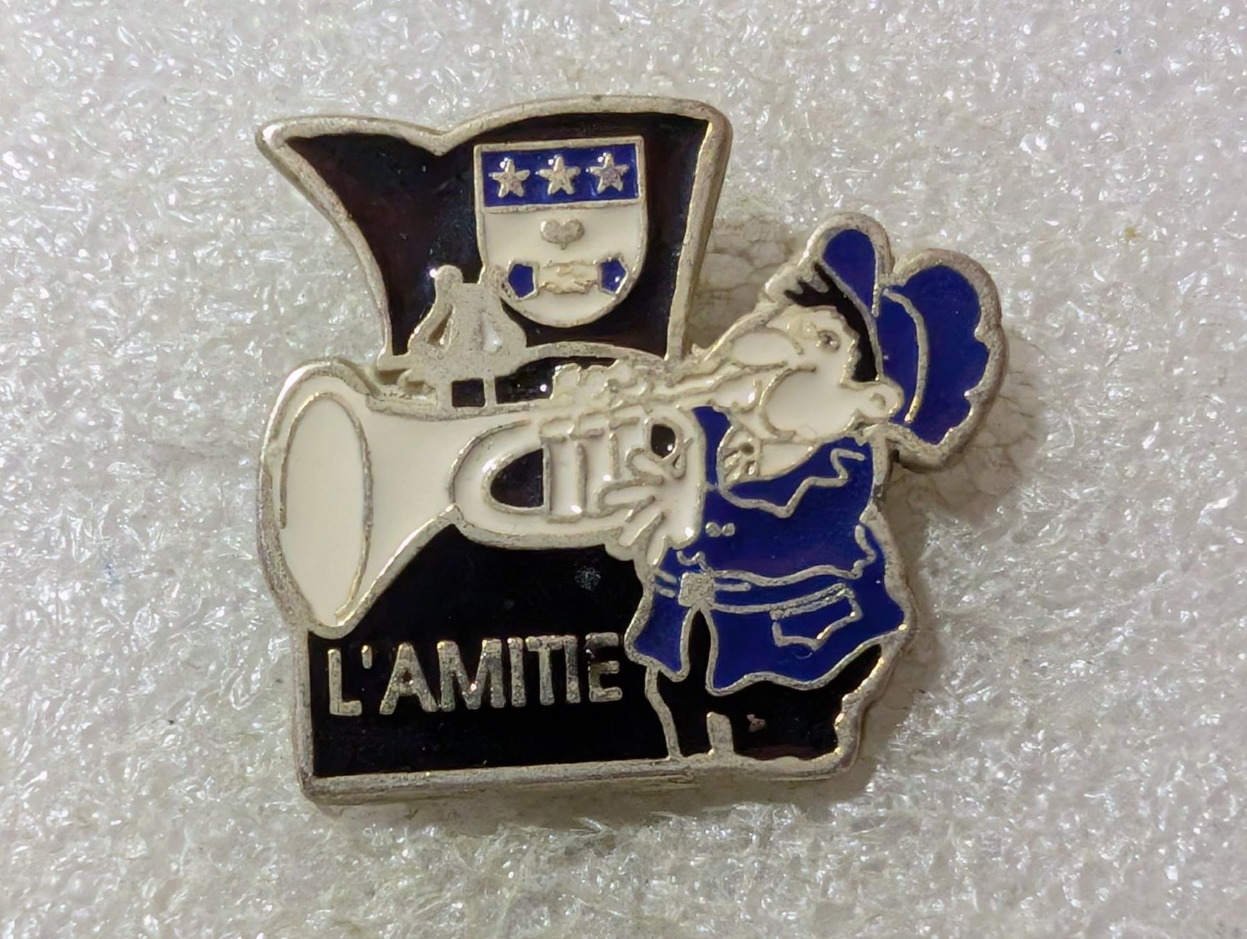 Placchette & Badge: Ansteckpin 68: – Usato da Oppligen venduto da Pin-Fall-Shop