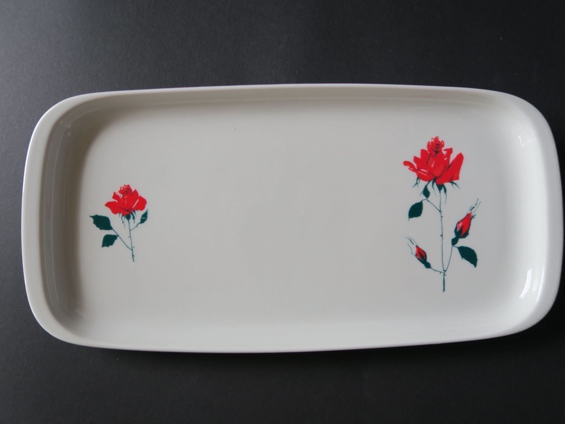 Piatti di portata: Cake- Kuchenplatte von Langenthal 1964 – Nuovo (secondo la descrizione) da Zürich venduto da LodgE-21