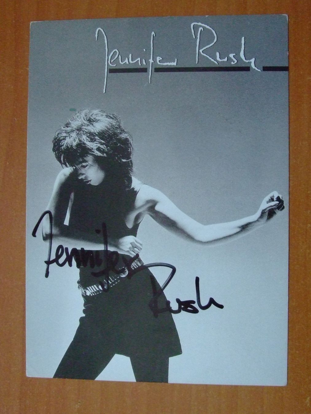 Autografi: JENNIFER RUSH 80-POP AUTOGRAMMKARTE – Usato da Schachen b. Reute venduto da Dzestar