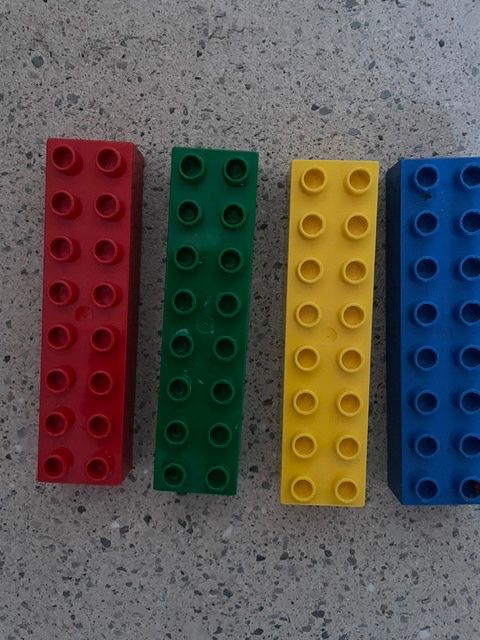 Lego Baukästen: Lego Duplo Einzelteile gemäss Bild – Gebraucht aus Zürich von LodgE-21