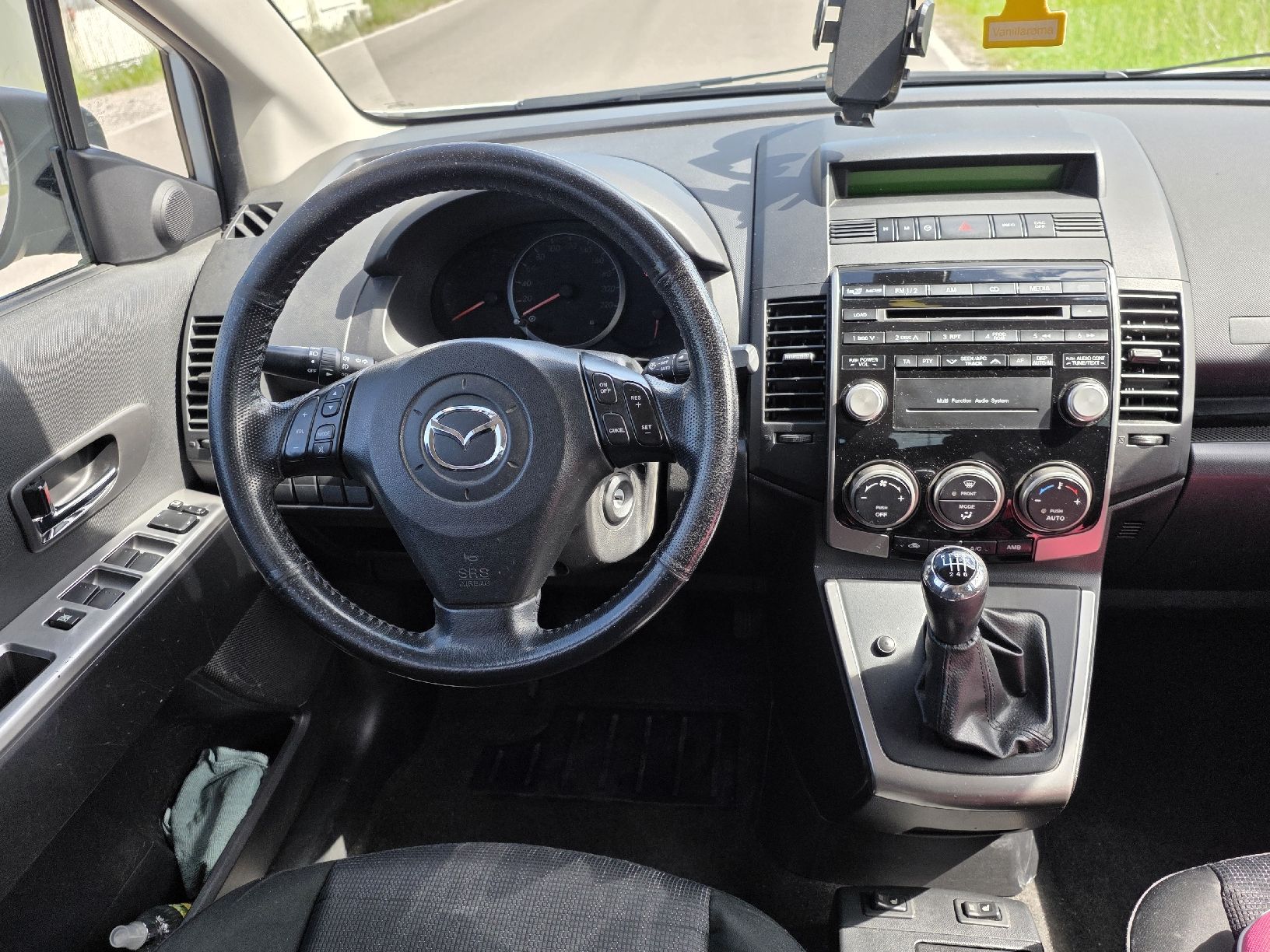 Mazda Automobili: Mazda 5 2.0d 7 Plätze Familienauto - Frisch Service – Usato da Winterthur venduto da Adilkalayci 4