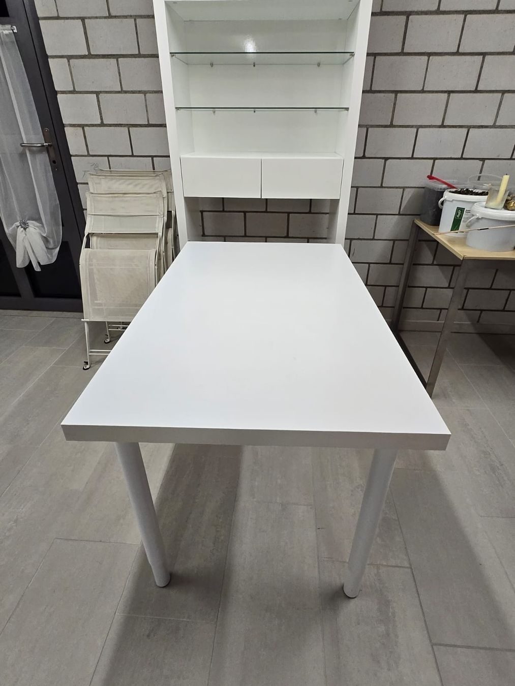 Scaffali: Wandregal mit Tisch, weiss – Usato da Wolfwil venduto da s.ara_c 3